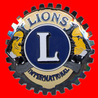 lions.jpg (24205 byte)